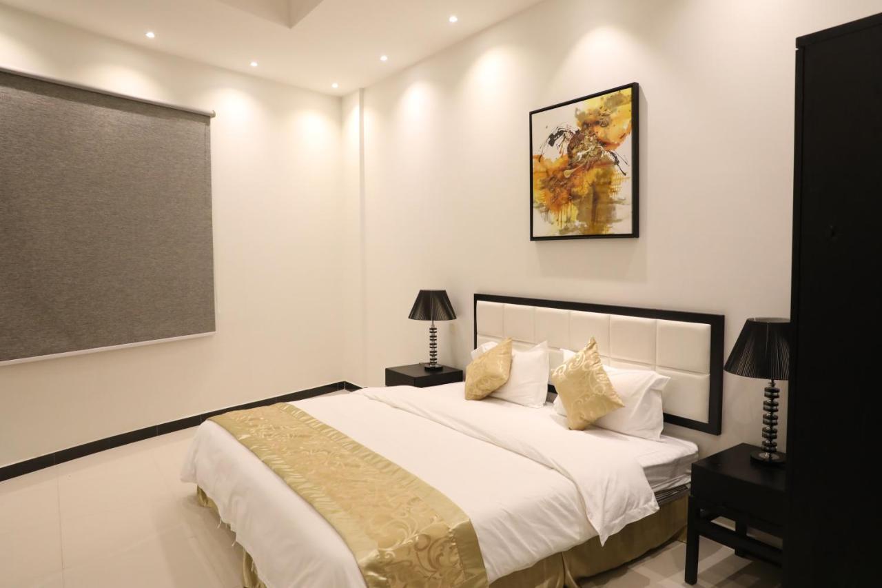 Apartment Quiet By Quiet